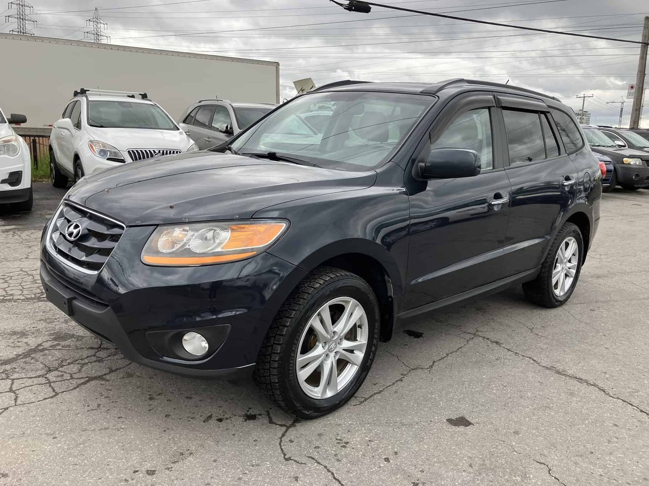  2010 Hyundai Santa Fe SUV / Crossover  Automatic