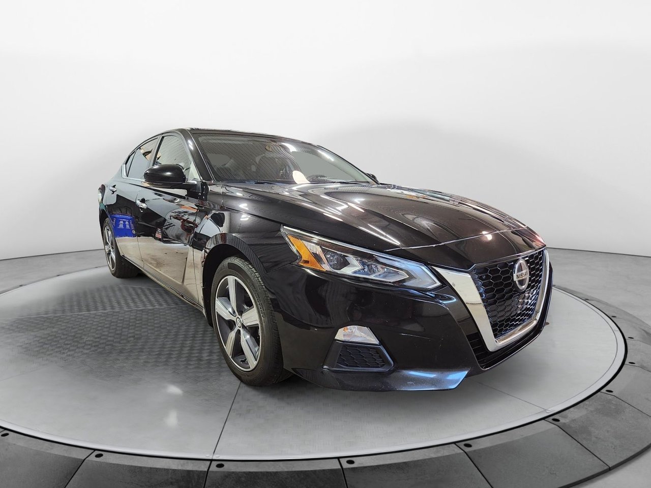 Nissan Altima 2021