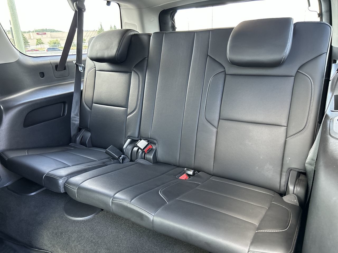 Used 2018 Black Chevrolet Premier image 31
