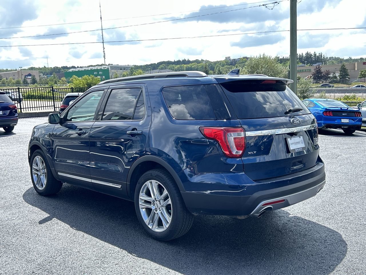 Used 2017 Blue Jeans (MET) Ford XLT image 7