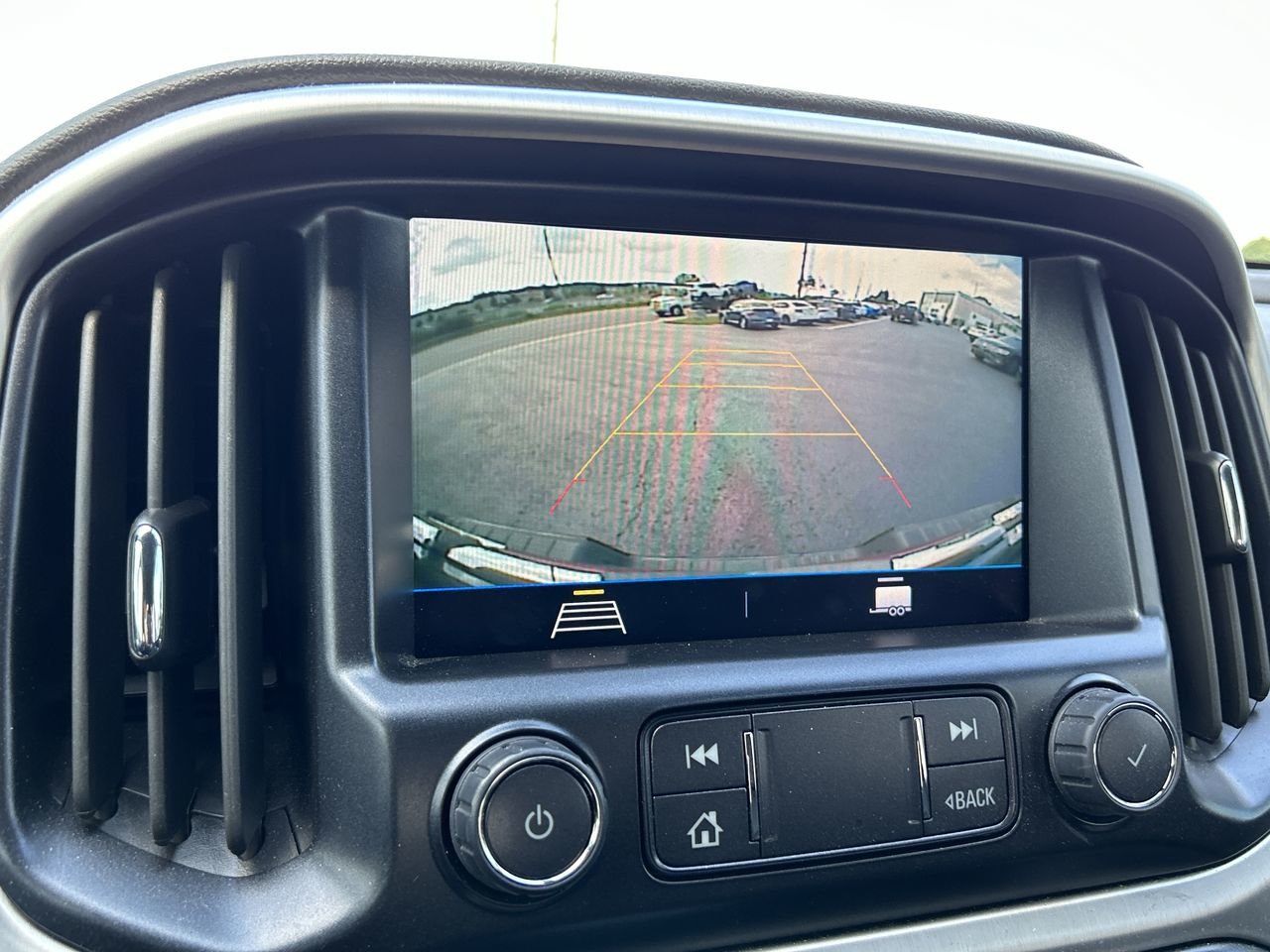 Used 2022 Onyx Black GMC 4WD Elevation image 22