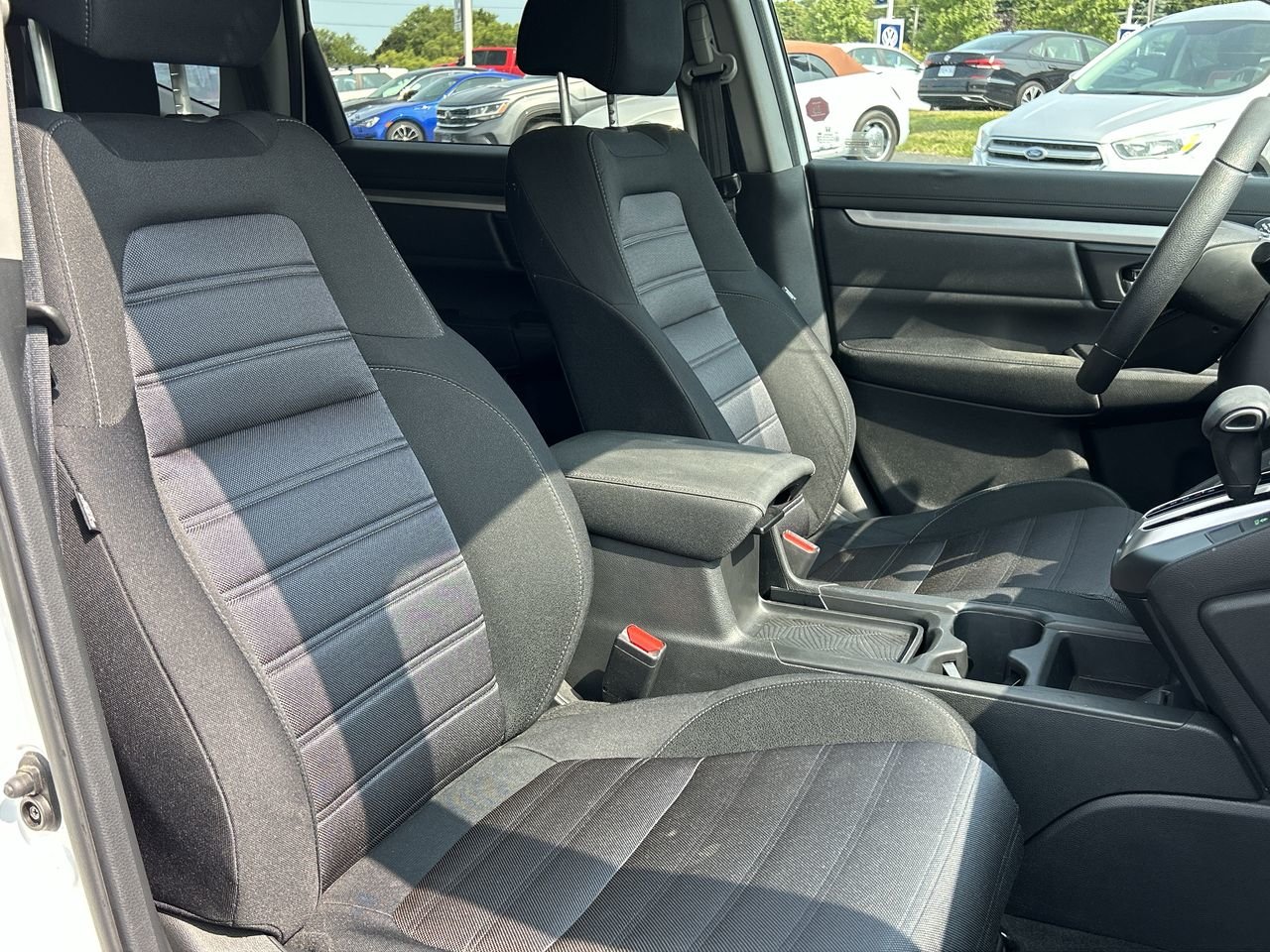 Used 2019 Platinum White Pearl Honda LX image 31