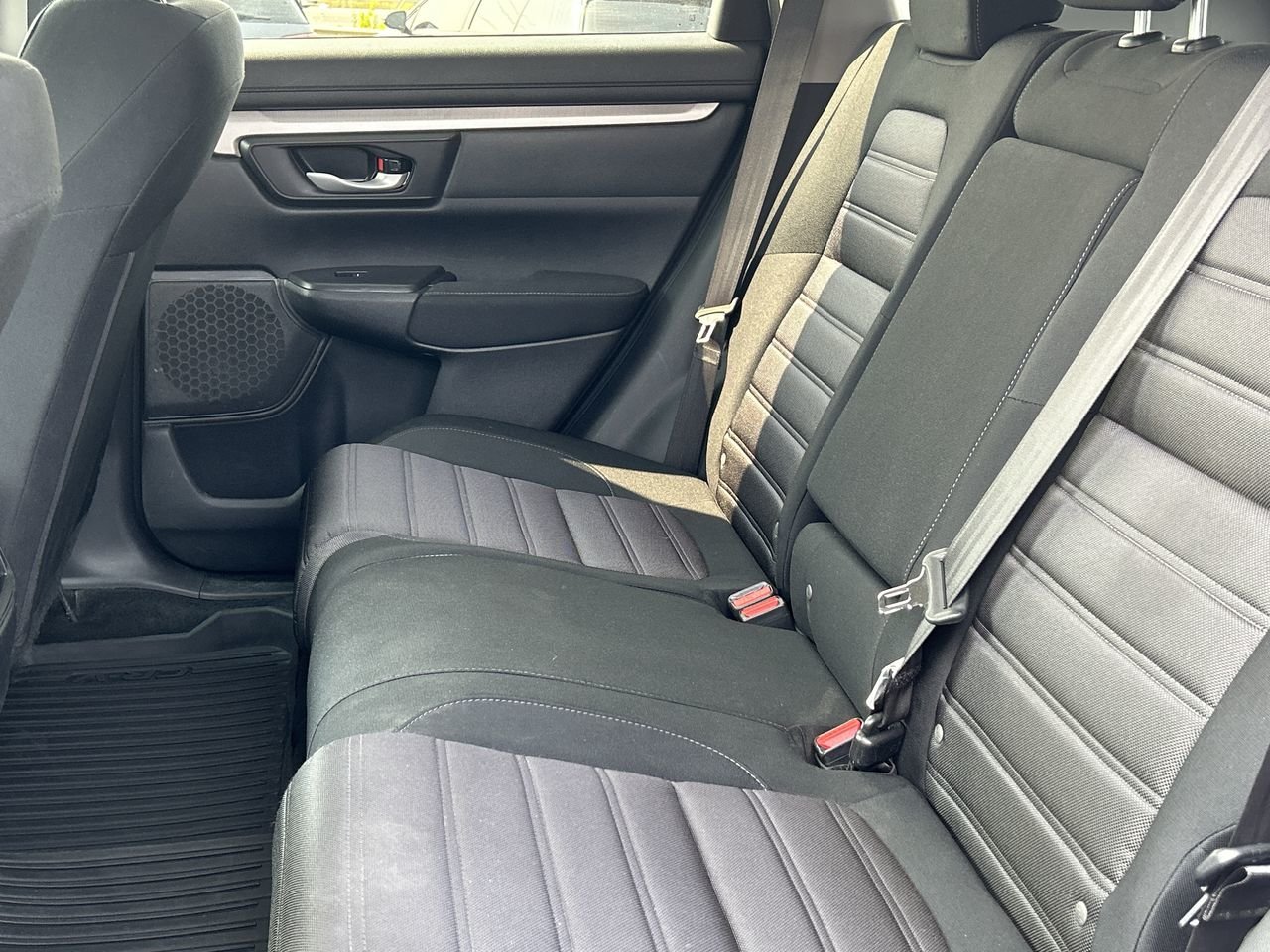 Used 2019 Platinum White Pearl Honda LX image 29