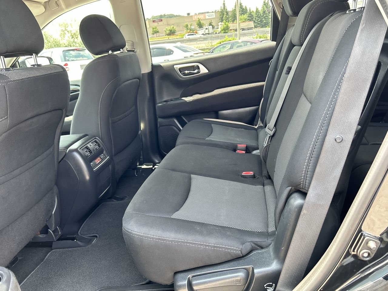 Used 2017 Magnetic Black Met Nissan S image 29