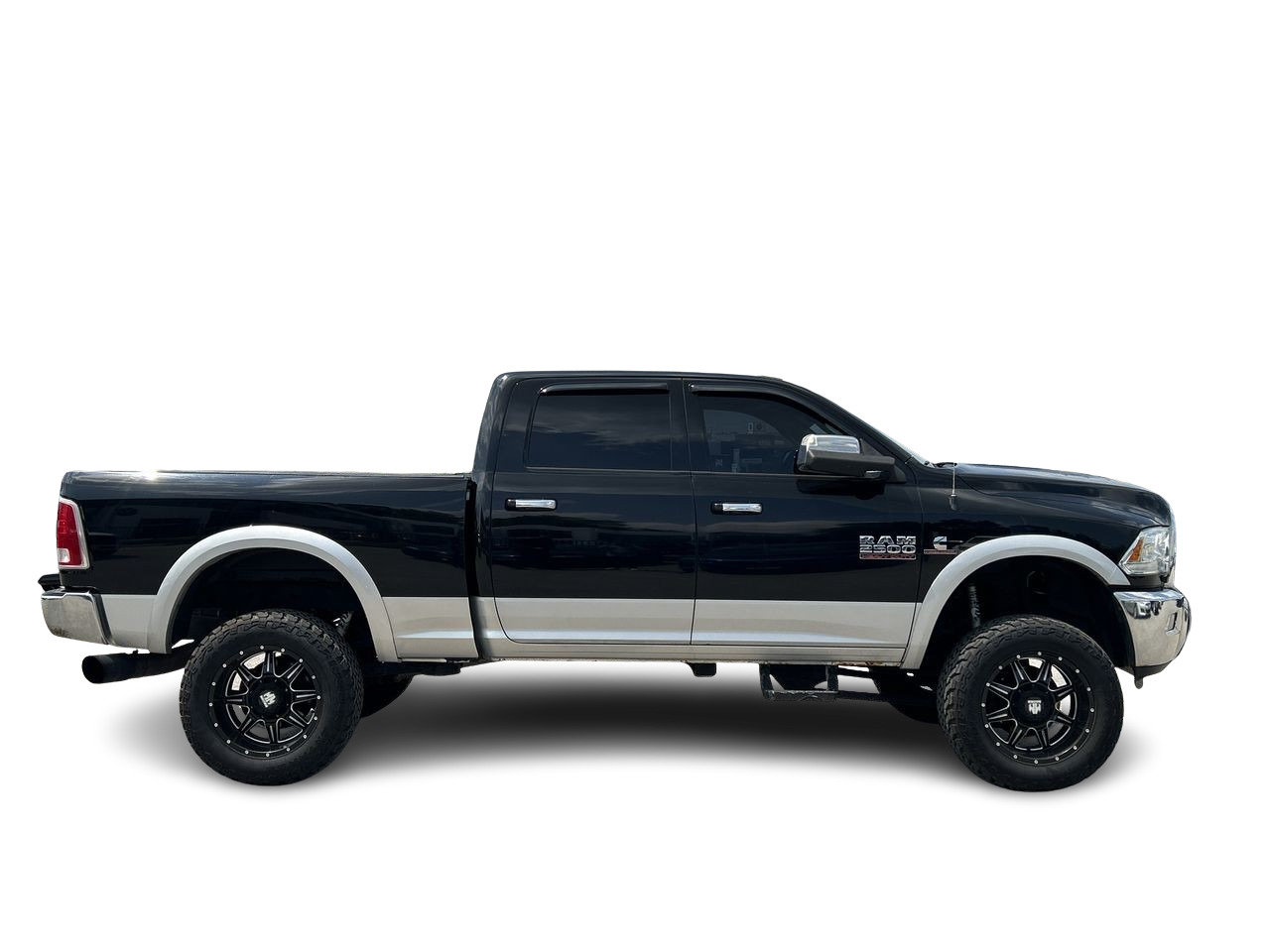 Used 2015 Black C.C. Ram LARAMIE 6.7 CUMMINS image 13