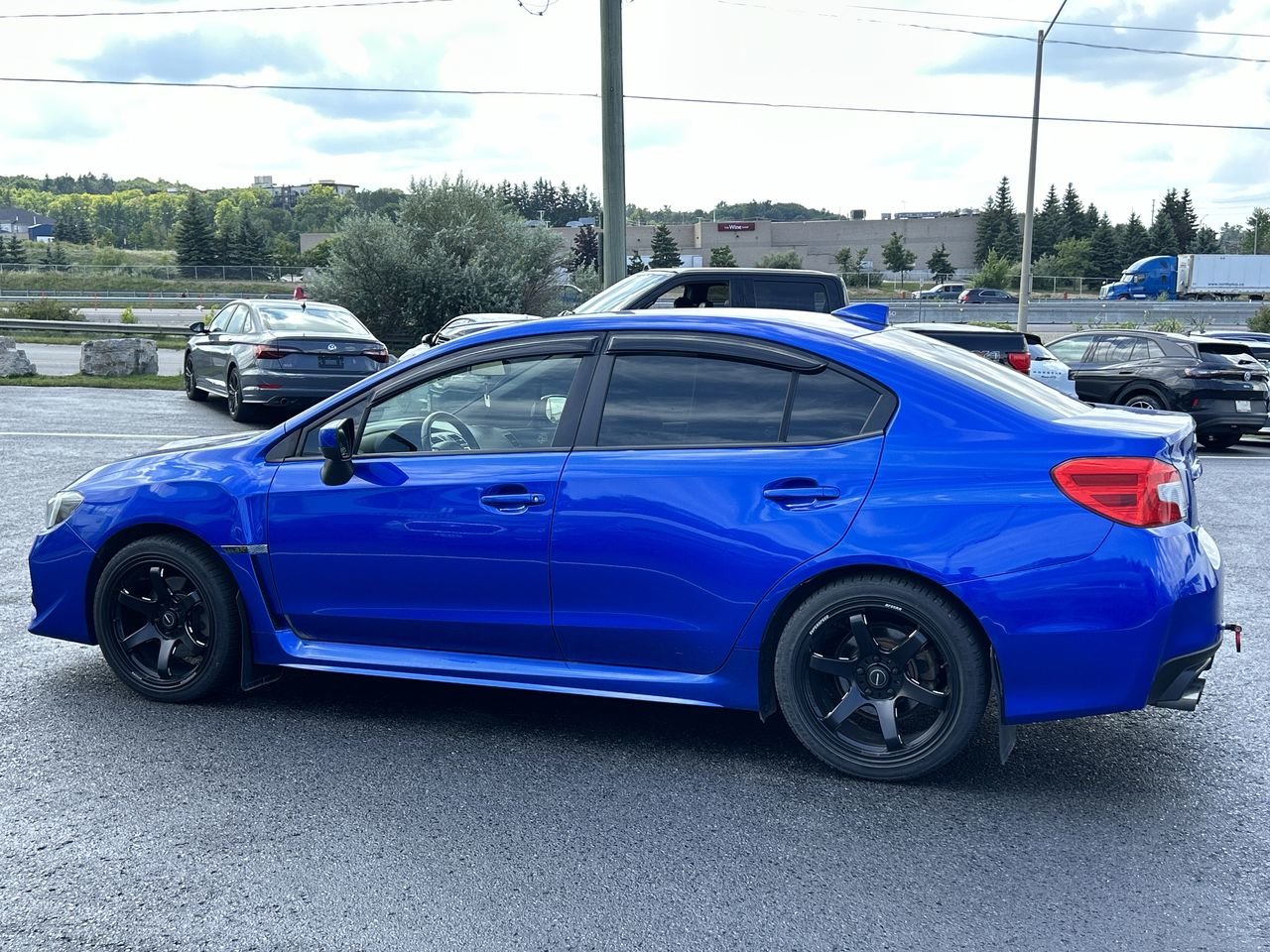 Used 2017 World Rally Blue Pearl Subaru 4Dr Sport Pkg 6sp image 6
