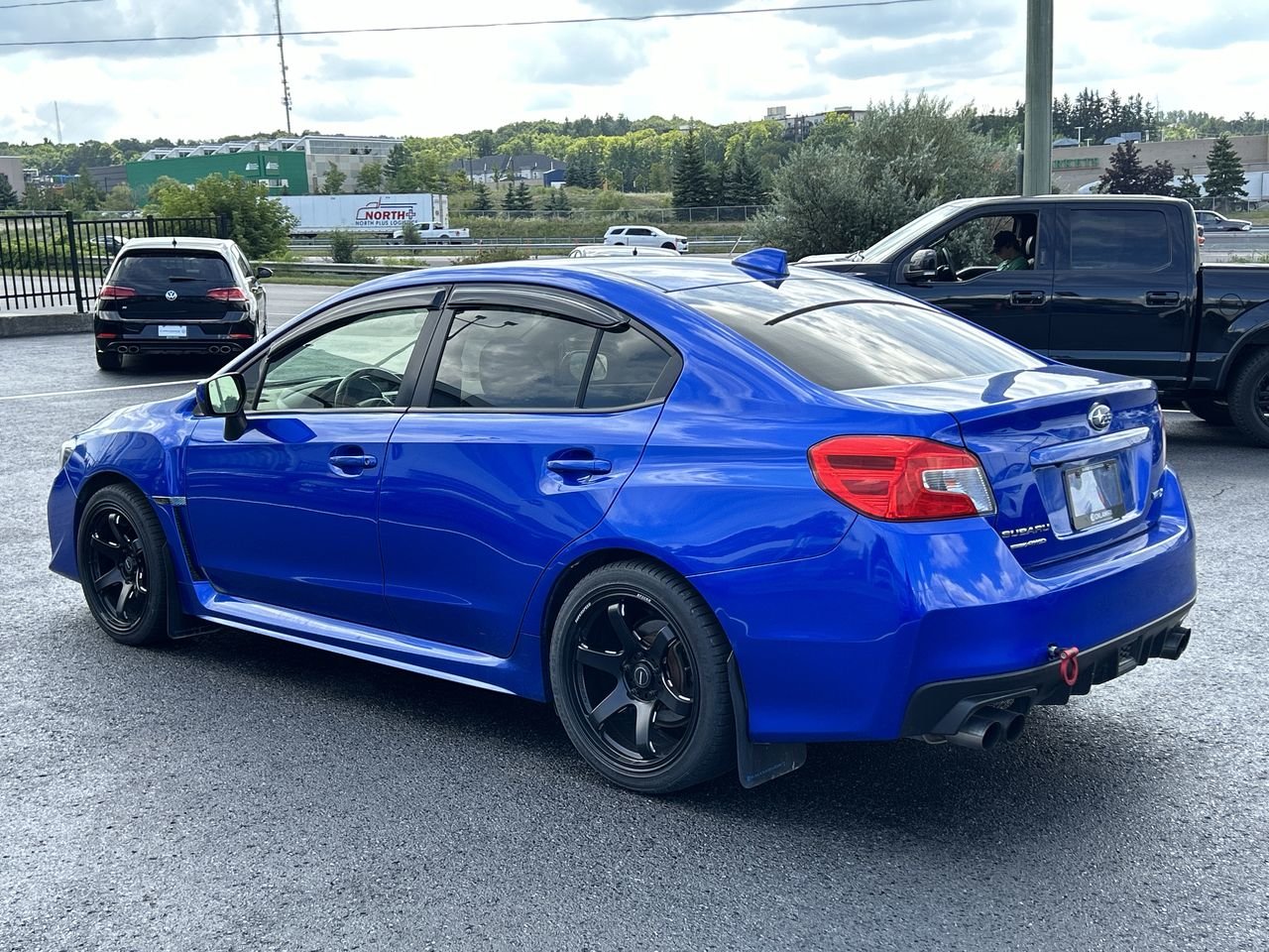 Used 2017 World Rally Blue Pearl Subaru 4Dr Sport Pkg 6sp image 7