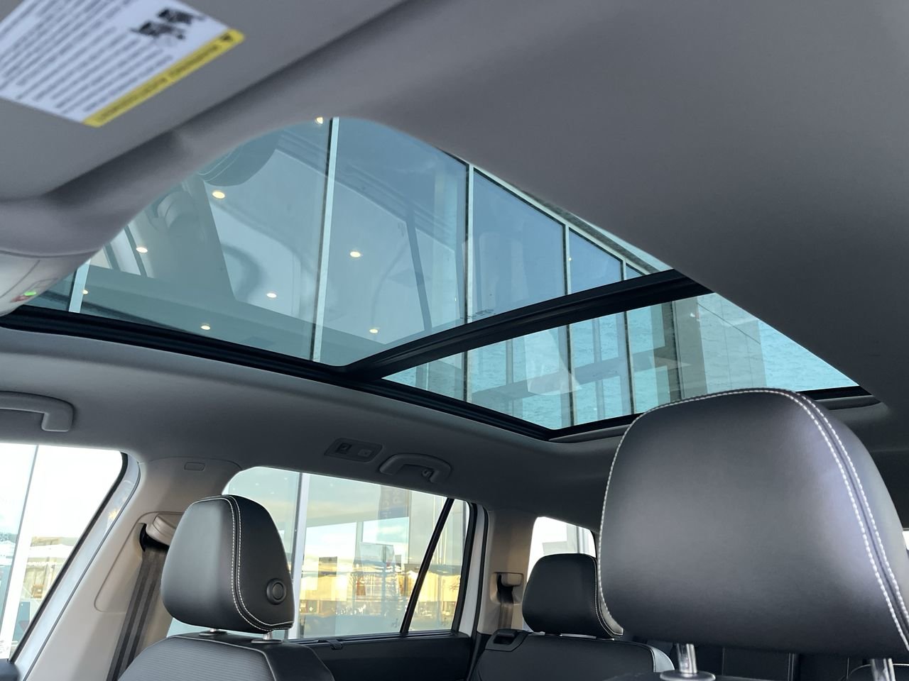 New 2023 Pure White Volkswagen Execline image 32