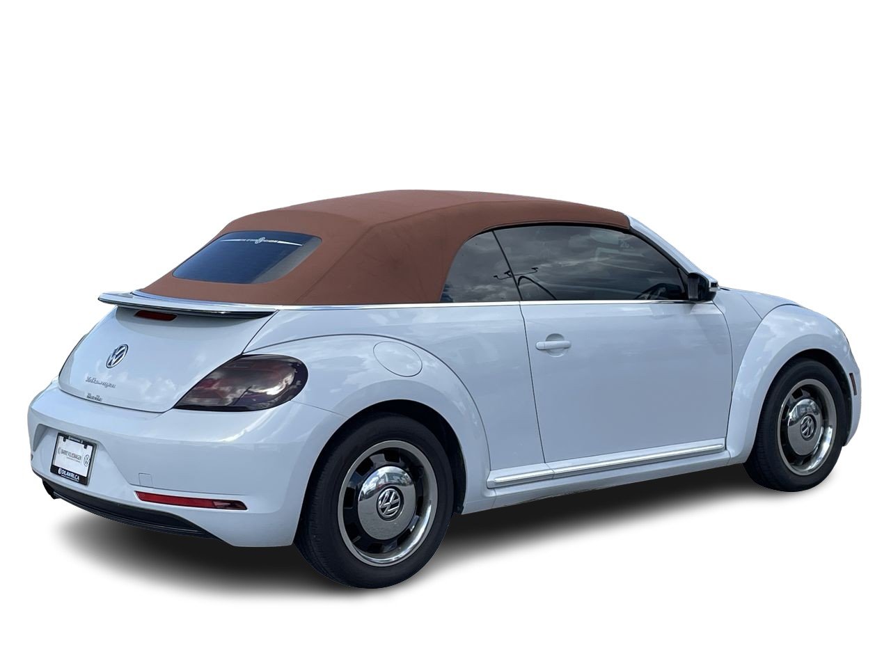 Used 2017 Pure White Volkswagen Classic image 12