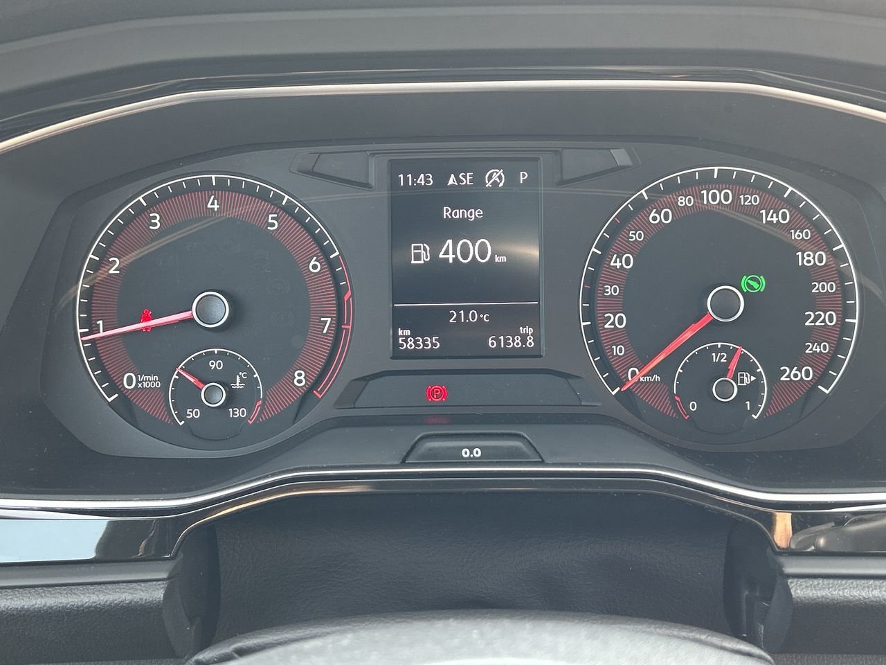 Certified Used 2021 Platinum Grey Met Volkswagen Highline image 23