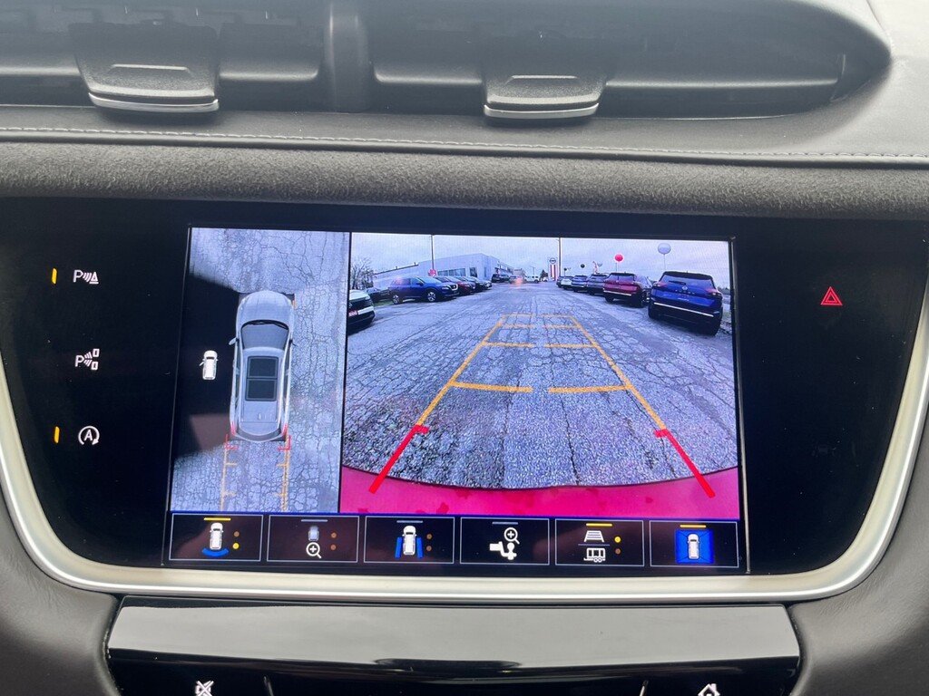 2023 Cadillac XT5 AWD Sport-11