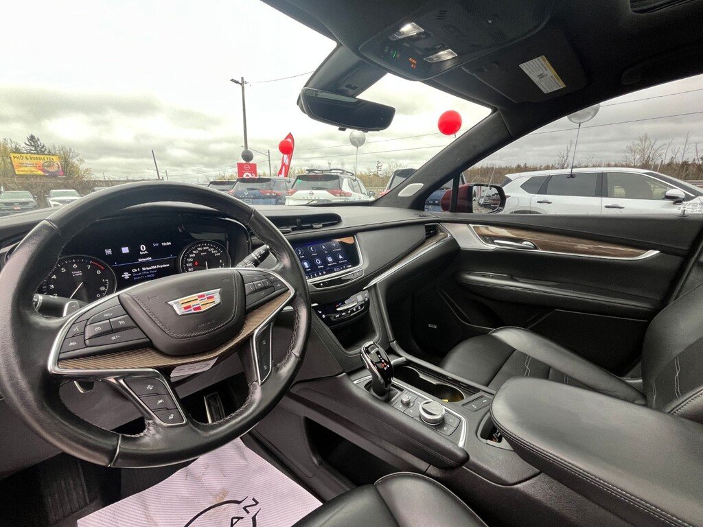 2023 Cadillac XT5 AWD Sport-8