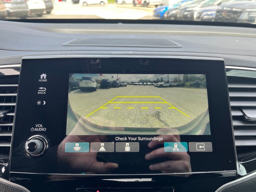 2019 Honda Pilot Black Edition-10
