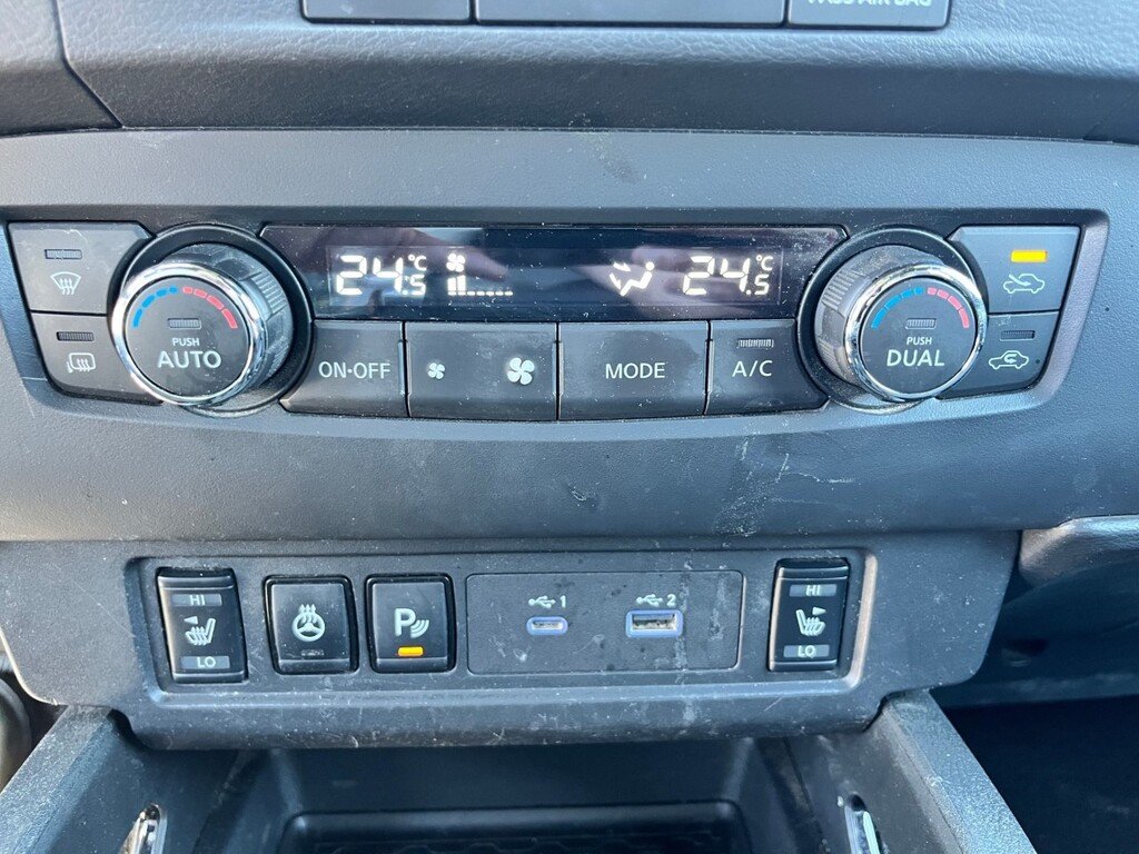 2023 Nissan Frontier SV-10