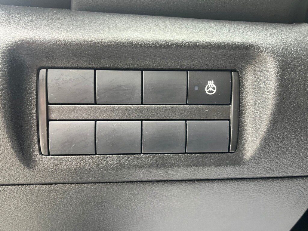 2024 Nissan Kicks SR-15