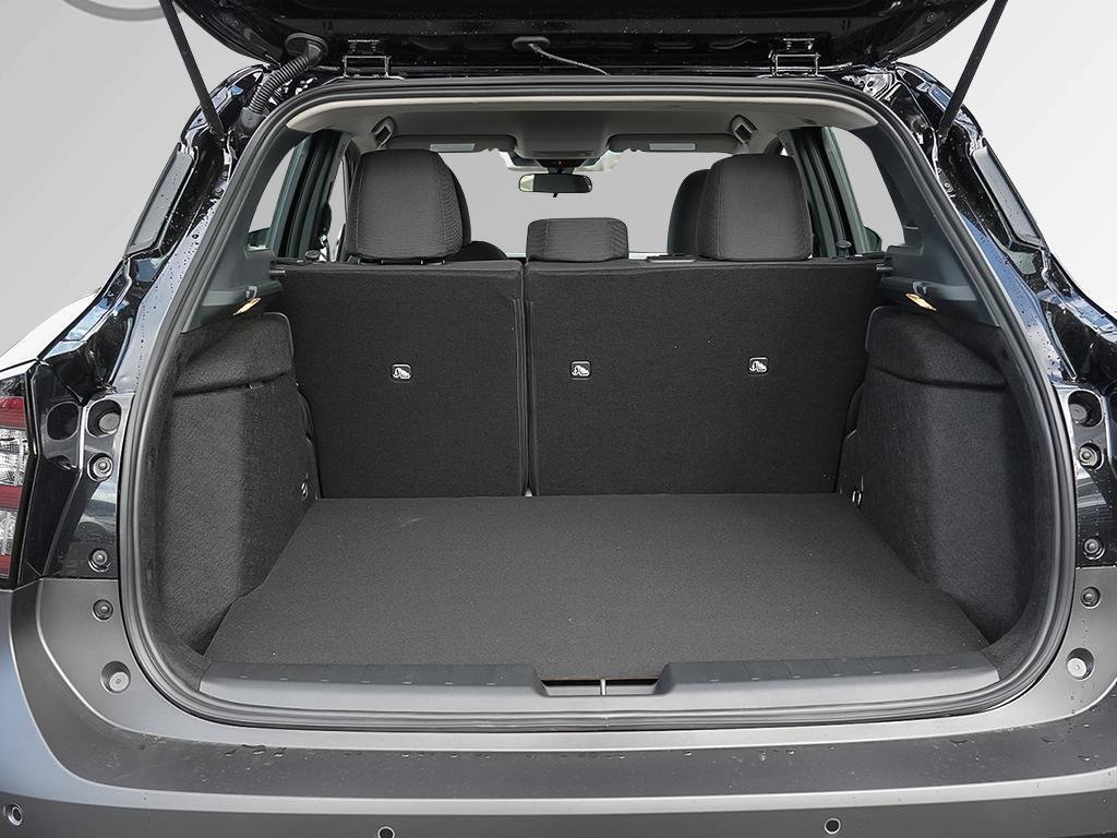 2026 Nissan Kicks S-6