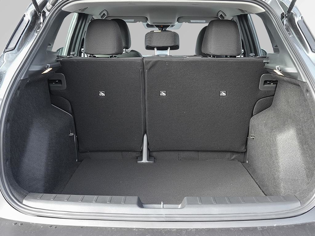 2026 Nissan Kicks S-6