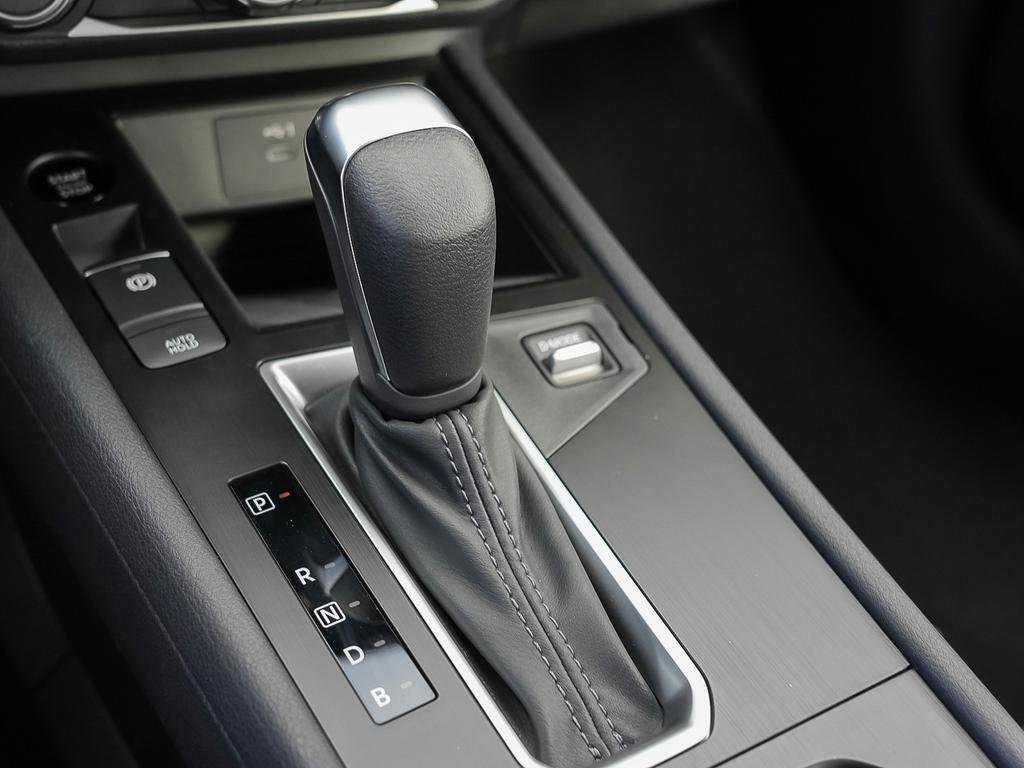 2026 Nissan Kicks S-15