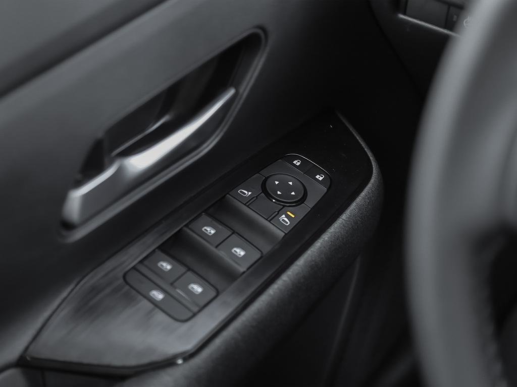 2026 Nissan Kicks SV-15