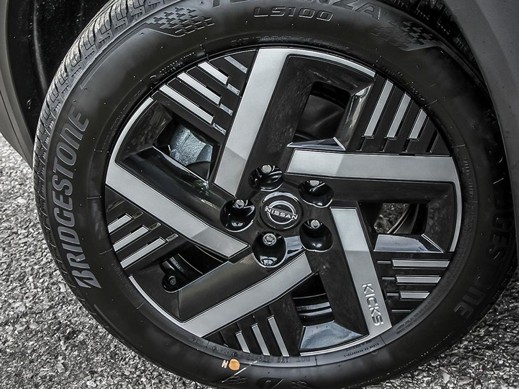 2026 Nissan Kicks SV-9