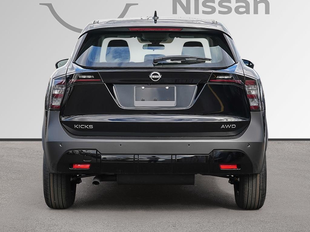 2026 Nissan Kicks S-4
