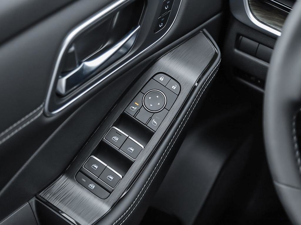 2026 Nissan Rogue Platinum-13