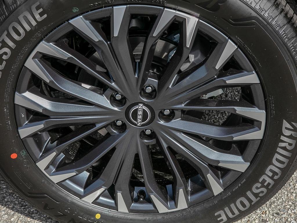 2026 Nissan Rogue Platinum-6