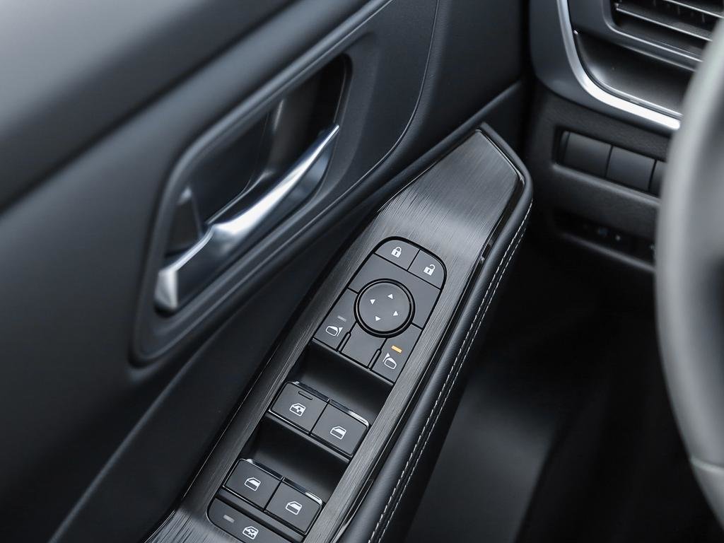 2026 Nissan Rogue SV Moonroof-15