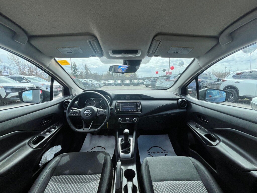 2023 Nissan Versa S-10