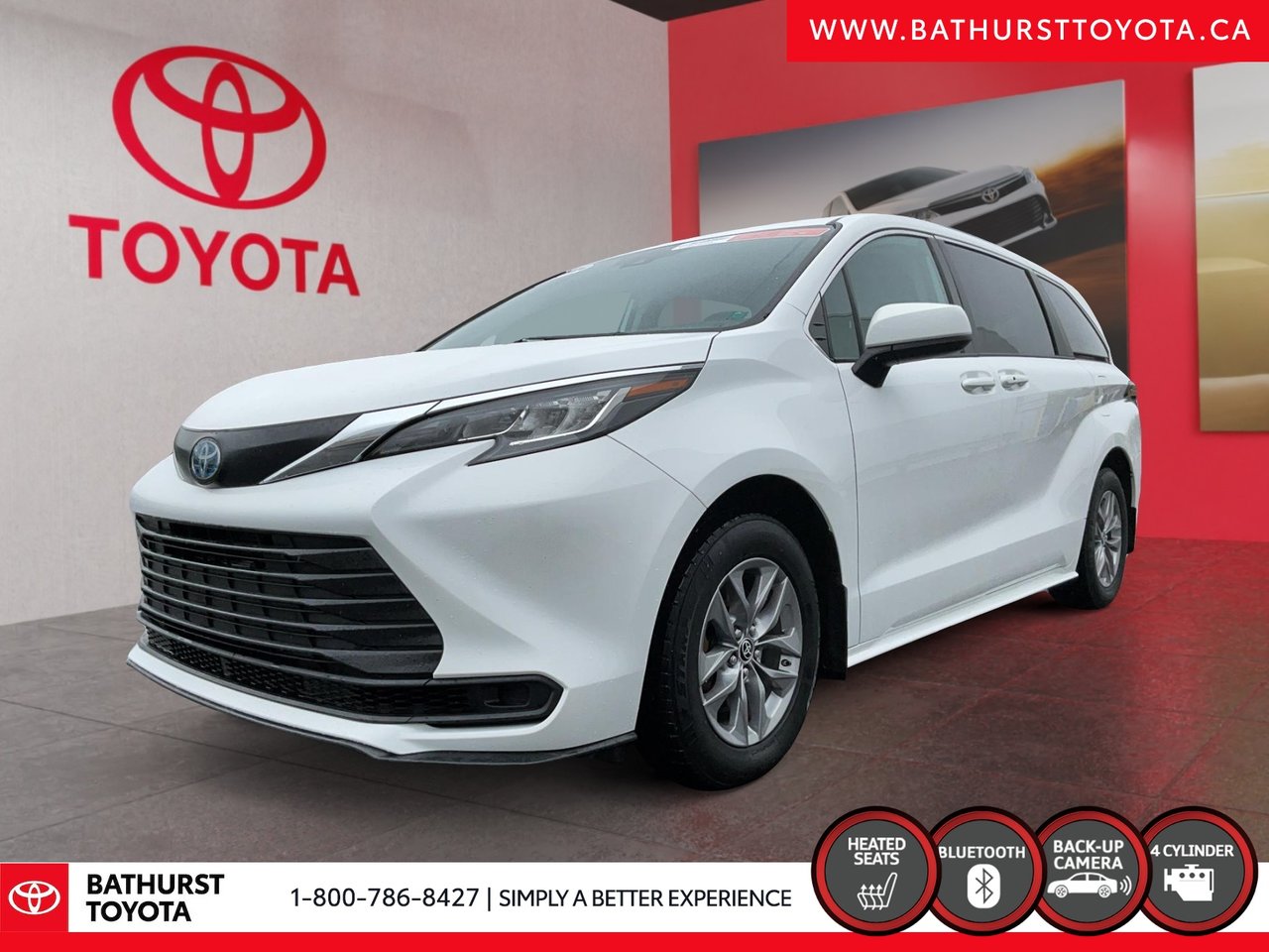 2022 Toyota Sienna LE 8-Passenger FWD