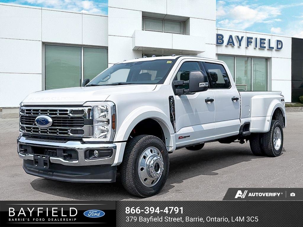 Oxford White 2026 Ford F-450 Super Duty Pickup Truck Four-Wheel Drive Automatic