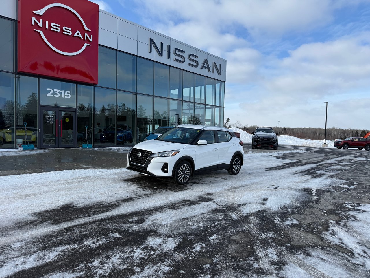 Nissan Kicks SV FWD 2025