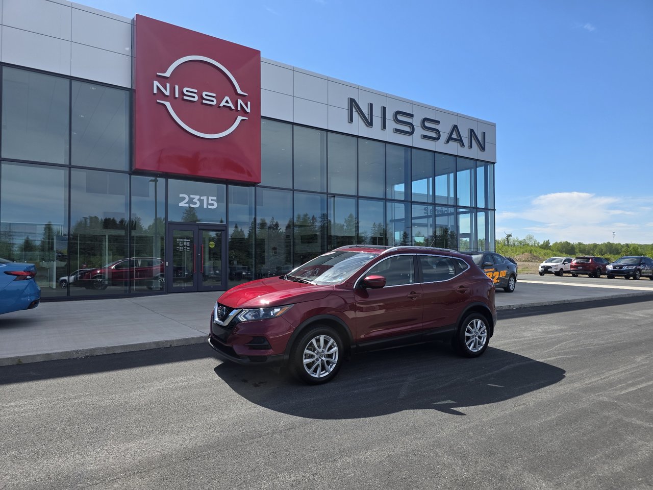 Scarlett Ember Pearl Metallic 2023 Nissan Qashqai SUV / Crossover Automatic
