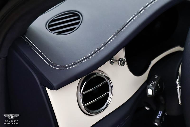 Bentley Bentayga Azure V8 2026-6