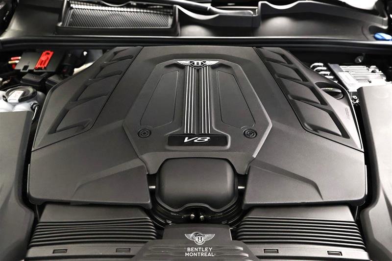 2026 Bentley Bentayga V8-7