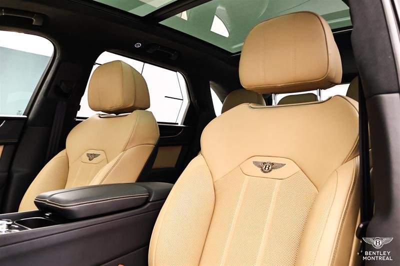 2026 Bentley Bentayga V8-10