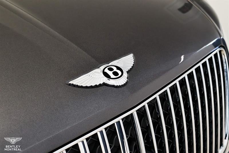 2026 Bentley Bentayga Azure V8-1