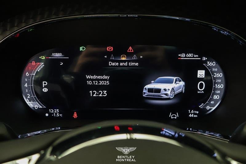 Bentley Flying Spur Azure 2026-6