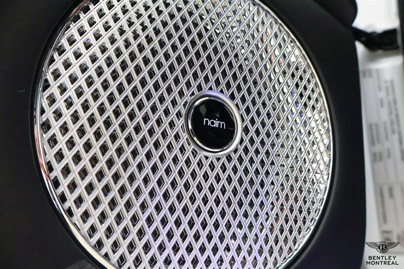 Bentley Flying Spur Azure 2026-3