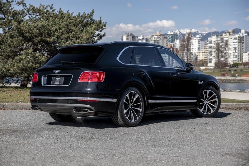 Certified Used 2018 Beluga Bentley W12 Signature image 12