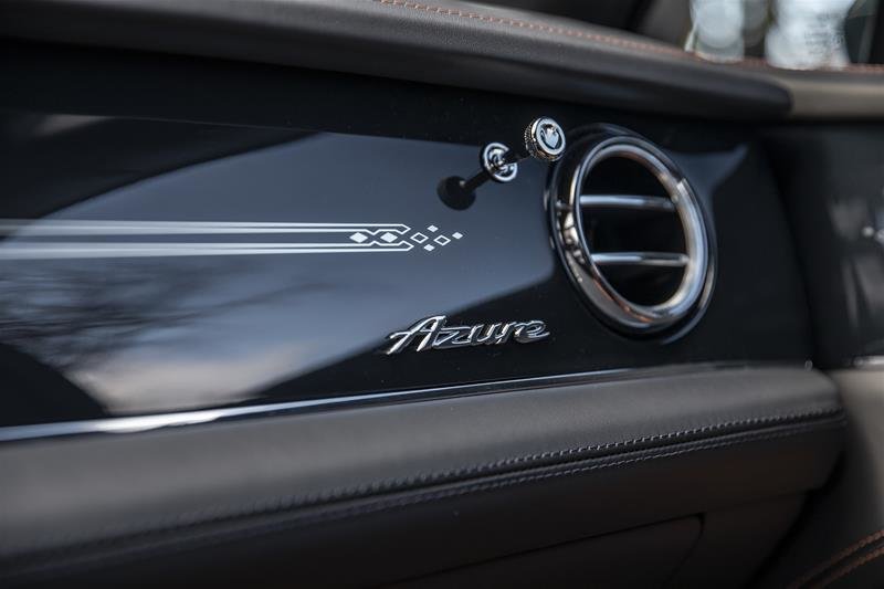 New 2023 Verdant Bentley BENTAYGA EWB AZURE image 17