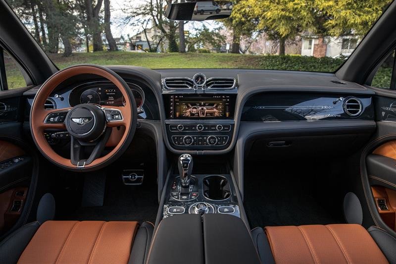 New 2023 Verdant Bentley BENTAYGA EWB AZURE image 19