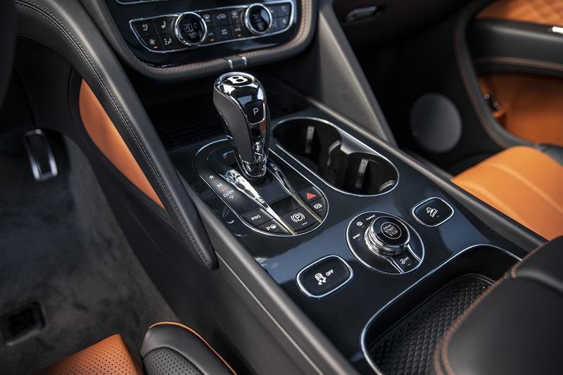 New 2023 Verdant Bentley BENTAYGA EWB AZURE image 18