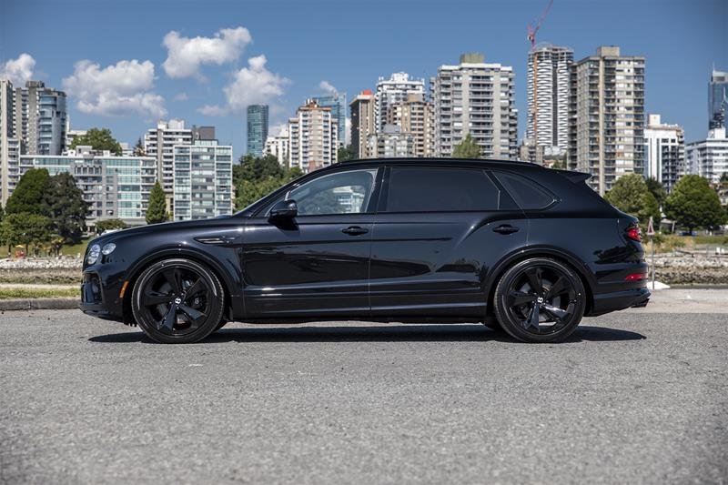 New 2023 Onyx Bentley BENTAYGA EWB image 7