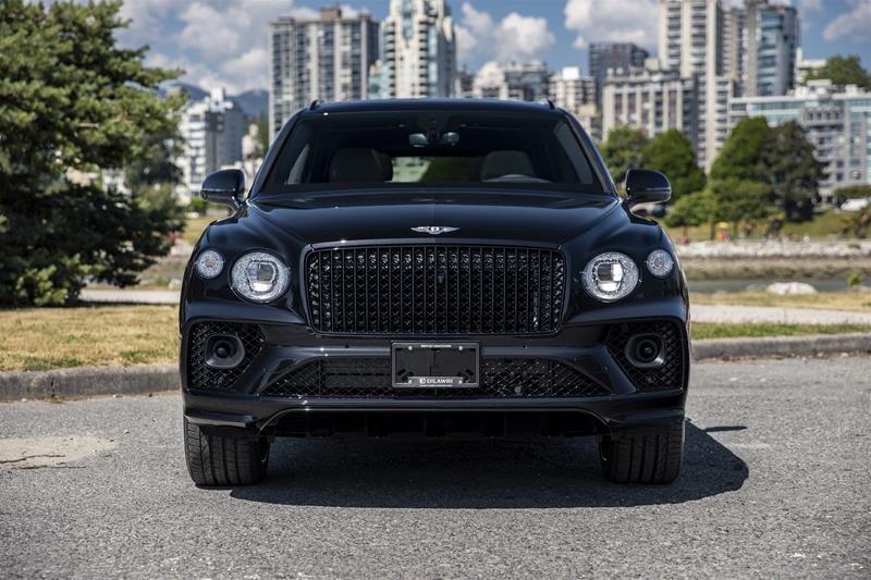 New 2023 Onyx Bentley BENTAYGA EWB image 3