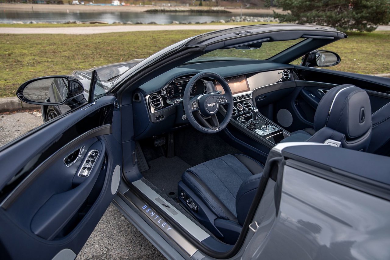 New 2023 Cambrian Grey Bentley CONTINENTAL GT S image 21
