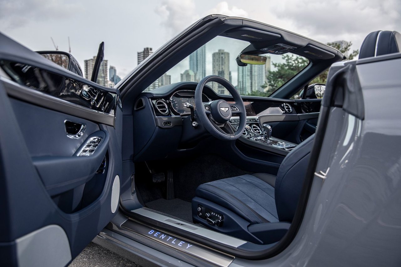 New 2023 Cambrian Grey Bentley CONTINENTAL GT S image 22