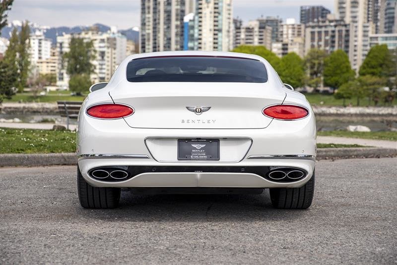 Used 2020 Glacier White (Solid) Bentley V8 image 10