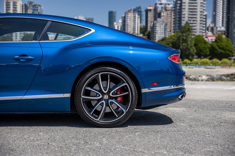Used 2020 Sequin Blue Bentley  image 9