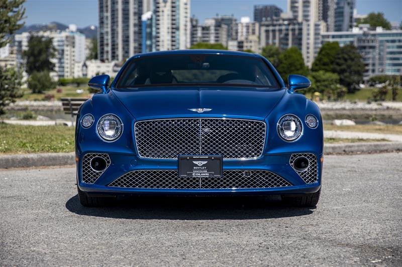 Used 2020 Sequin Blue Bentley  image 3